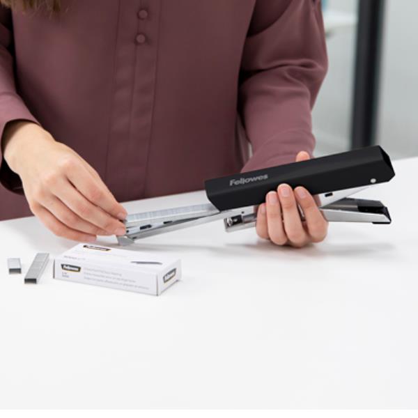 LX890™ Cucitrice a pinza con Microban® - 40 fogli (Nero) 3