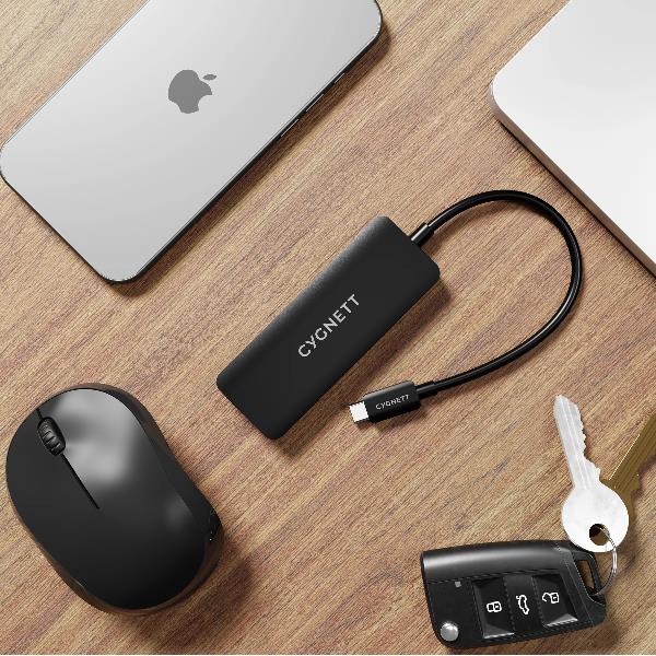 Unite 3in1 USB-C to Triple HDMI Hub 4