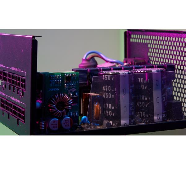 SPYCO - ALIMENTATORE GAMING 1000W MODULARE CON PORTA PCIE 5.0 E CERTIFICAZIONE 80 PLUS PLATINUM 2