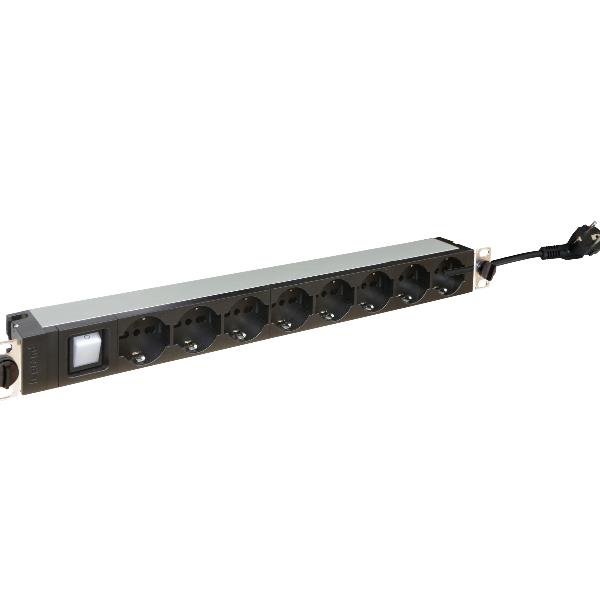LEGRAND BASIC PDU 19 INCHES 1PHASE 16A 8 P40 + LS