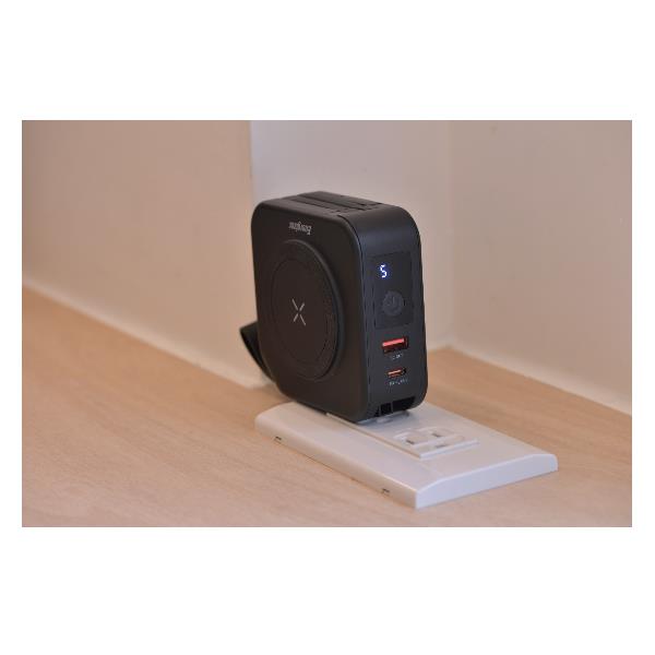 WIRELESS POWERBANK QUAD + CHARGER 2